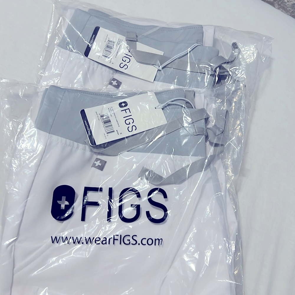 Figs scrub pants